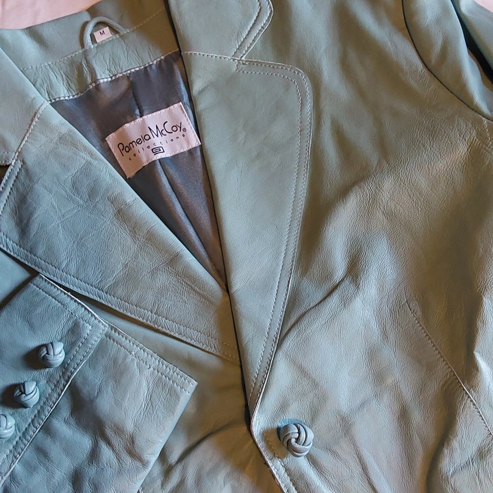 Pamela McCoy Women's Size Medium Teal Solid Button Down‎ Soft Leather Jacket NWT